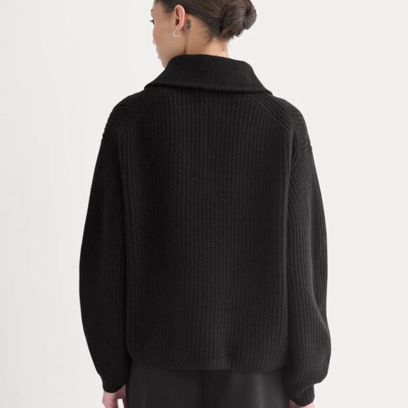 Everlane The Half-Zip Sweater in Luxe Merino in Black, Size Large - Picture 4 of 9